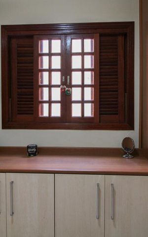 Casa à venda com 320m², 3 quartos e 4 vagas Casa à venda com 320m², 3 quartos e 4 vagasQuarto 3