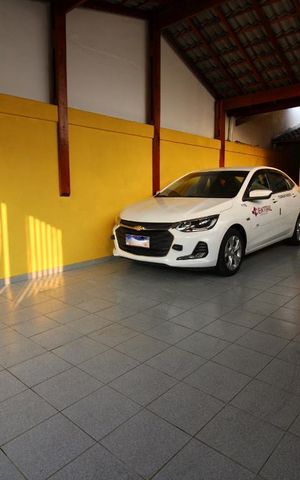 Casa à venda com 320m², 3 quartos e 4 vagas Casa à venda com 320m², 3 quartos e 4 vagasGaragem
