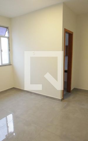 Casa para alugar com 60m², 2 quartos e sem vagaSuíte