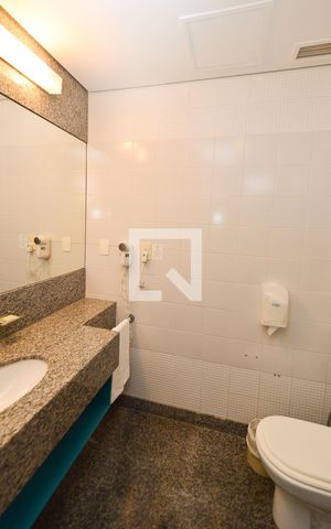 Apartamento à venda com 42m², 1 quarto e 1 vaga Apartamento à venda com 42m², 1 quarto e 1 vagaBanheiro