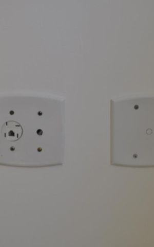 Casa de condomínio para alugar com 51m², 2 quartos e 1 vagaInterruptor sala