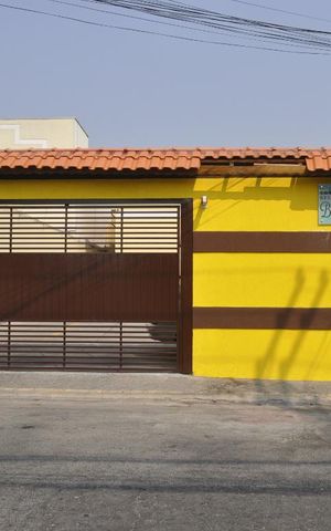 Casa de condomínio para alugar com 51m², 2 quartos e 1 vagaFachada