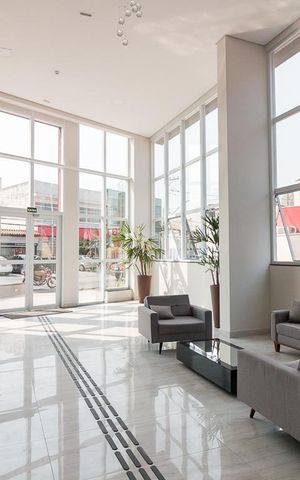 Studio para alugar com 28m², 1 quarto e 1 vagaHall de entrada do prédio