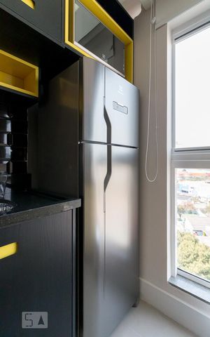 Studio para alugar com 28m², 1 quarto e 1 vagaCozinha - geladeira