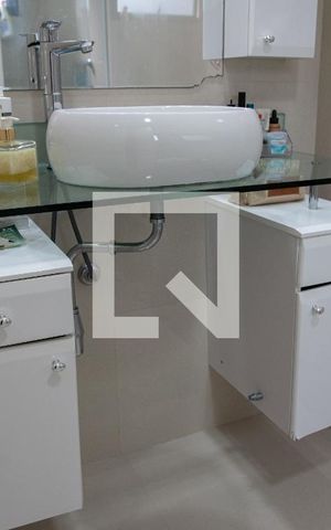 Apartamento à venda com 74m², 3 quartos e 1 vagaBanheiro