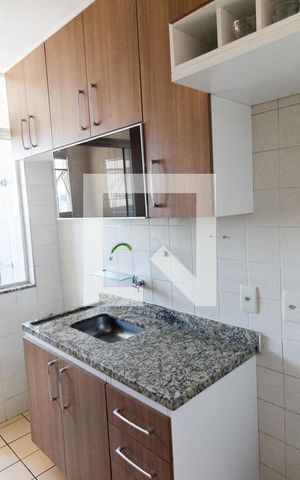 Apartamento para alugar com 58m², 2 quartos e 1 vaga Apartamento para alugar com 58m², 2 quartos e 1 vagaCozinha - Armários