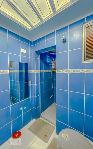 Apartamento à venda com 75m², 2 quartos e 1 vaga Apartamento à venda com 75m², 2 quartos e 1 vagaBanheiro