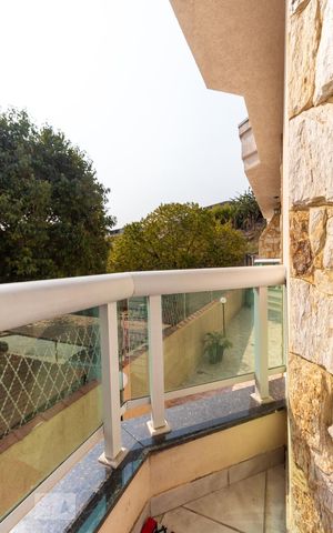 Casa de condomínio à venda com 86m², 2 quartos e 1 vaga Casa de condomínio à venda com 86m², 2 quartos e 1 vagaSacada