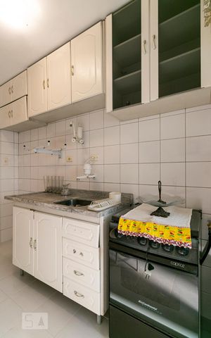 Apartamento para alugar com 60m², 2 quartos e 1 vagaCozinha