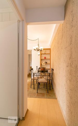 Apartamento para alugar com 60m², 2 quartos e 1 vagaEntrada