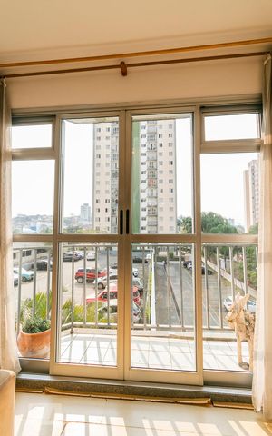 Apartamento para alugar com 60m², 2 quartos e 1 vagaVaranda