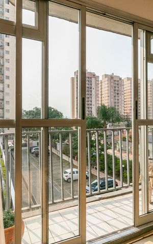 Apartamento para alugar com 60m², 2 quartos e 1 vagaVaranda
