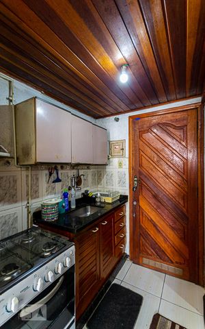 Studio para alugar com 33m², 1 quarto e sem vaga Studio para alugar com 33m², 1 quarto e sem vagaCozinha