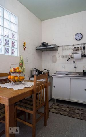 Apartamento à venda com 141m², 3 quartos e 2 vagasCozinha