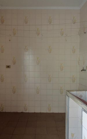 Casa à venda com 170m², 3 quartos e 4 vagas Casa à venda com 170m², 3 quartos e 4 vagasÁrea de serviço
