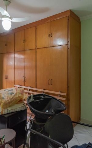 Casa para alugar com 70m², 1 quarto e 6 vagas Casa para alugar com 70m², 1 quarto e 6 vagasQuarto 1