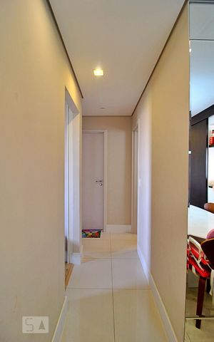 Apartamento à venda com 73m², 3 quartos e 2 vagasCorredor