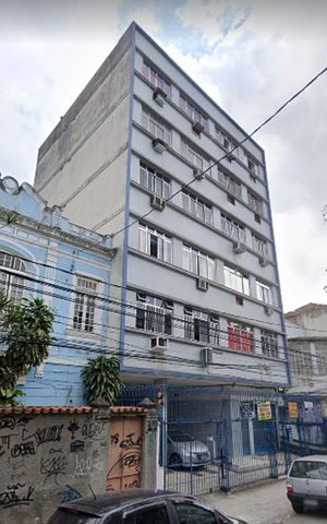 Apartamento à venda com 72m², 2 quartos e 1 vaga Apartamento à venda com 72m², 2 quartos e 1 vagaFachada