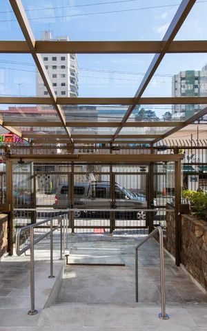 Apartamento à venda com 75m², 3 quartos e 1 vagaÁrea comum - entrada