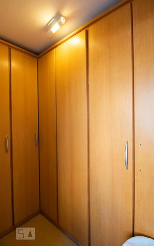 Apartamento à venda com 75m², 3 quartos e 1 vagaÁrea de Serviço - despensa