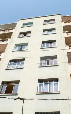 Apartamento à venda com 104m², 3 quartos e sem vaga Apartamento à venda com 104m², 3 quartos e sem vagaFachada