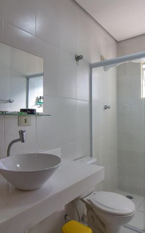 Casa à venda com 180m², 7 quartos e 1 vagaBanheiro Quarto 2 - Suíte