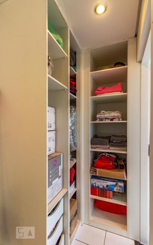 Casa à venda com 180m², 7 quartos e 1 vagaQuarto 2 - Suíte