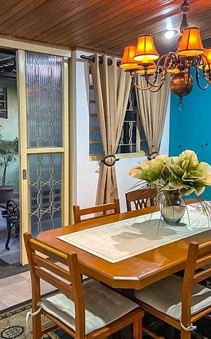 Casa à venda com 180m², 7 quartos e 1 vagaTerraço