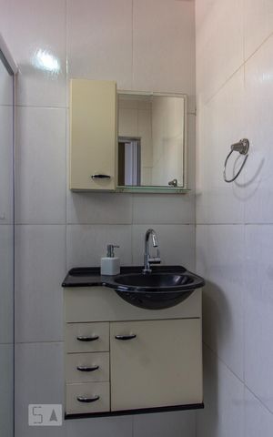 Casa à venda com 180m², 7 quartos e 1 vagaBanheiro Quarto 1 - Suíte