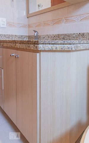 Apartamento para alugar com 350m², 3 quartos e 4 vagas Apartamento para alugar com 350m², 3 quartos e 4 vagasBanheiro da suíte 2