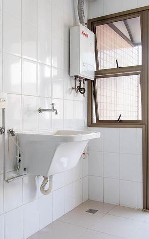 Apartamento para alugar com 350m², 3 quartos e 4 vagas Apartamento para alugar com 350m², 3 quartos e 4 vagasÁrea de serviço