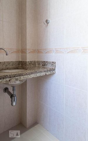 Apartamento para alugar com 350m², 3 quartos e 4 vagas Apartamento para alugar com 350m², 3 quartos e 4 vagasLavabo