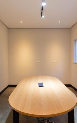 Casa à venda com 220m², 3 quartos e 2 vagas Casa à venda com 220m², 3 quartos e 2 vagasSala de Jantar / Sala de Reuniões