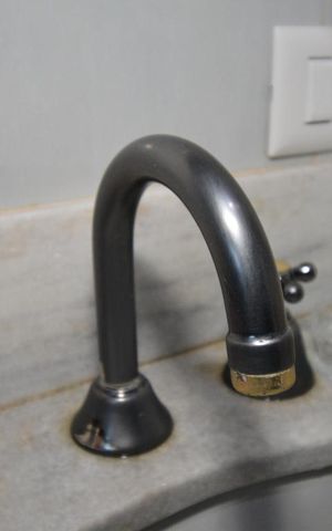 Apartamento à venda com 85m², 3 quartos e 2 vagasBanheiro Social - Torneira