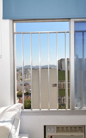 Apartamento à venda com 85m², 3 quartos e 2 vagasQuarto 2