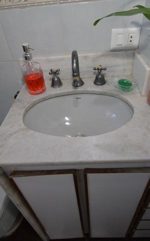 Apartamento à venda com 85m², 3 quartos e 2 vagasBanheiro Social