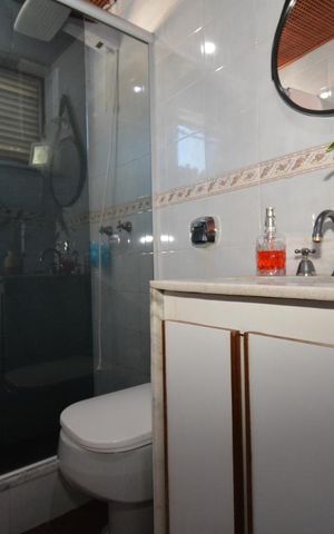 Apartamento à venda com 85m², 3 quartos e 2 vagasBanheiro Social