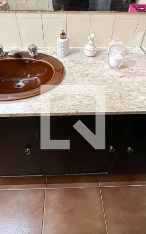 Casa à venda com 230m², 3 quartos e 3 vagasBanheiro do Quarto 1