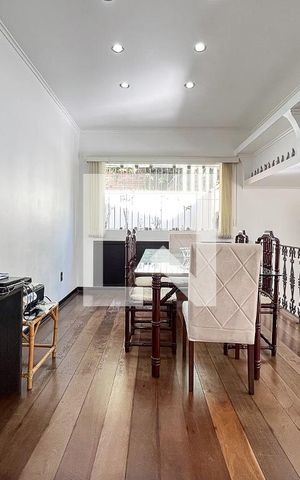 Casa à venda com 230m², 3 quartos e 3 vagasSala 3