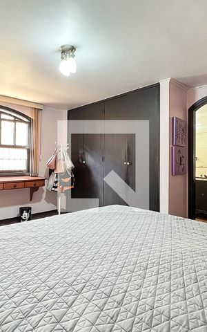 Casa à venda com 230m², 3 quartos e 3 vagasQuarto 1 - Suíte