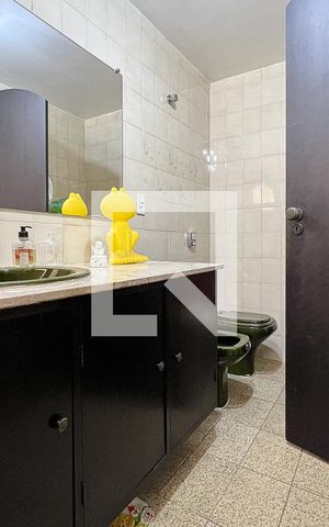 Casa à venda com 230m², 3 quartos e 3 vagasBanheiro do Quarto 2