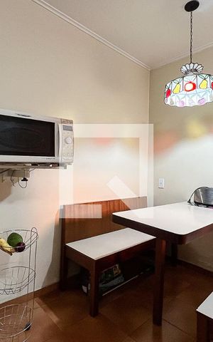 Casa à venda com 230m², 3 quartos e 3 vagasCopa