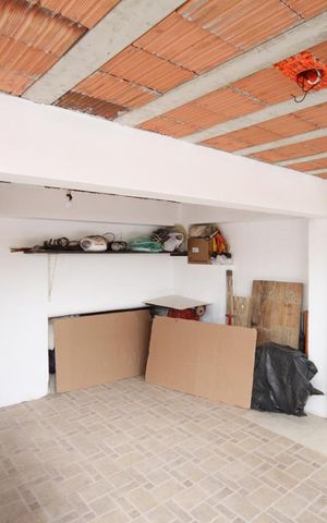 Casa à venda com 150m², 4 quartos e 1 vagaGaragem