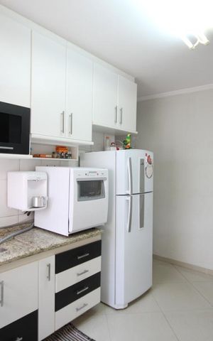 Casa à venda com 150m², 4 quartos e 1 vagaCozinha Piso Superior