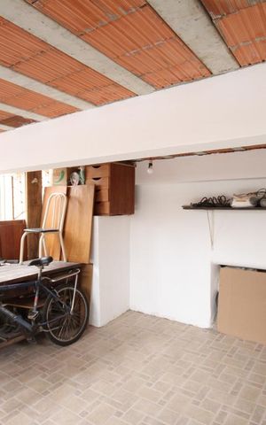 Casa à venda com 150m², 4 quartos e 1 vagaGaragem