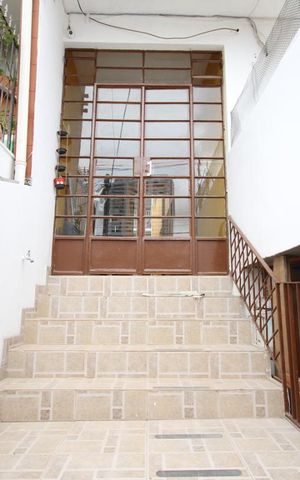 Casa à venda com 150m², 4 quartos e 1 vagaEntrada