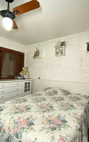 Casa à venda com 106m², 2 quartos e 3 vagasQuarto 2