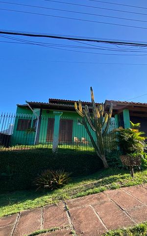 Casa à venda com 106m², 2 quartos e 3 vagasFachada