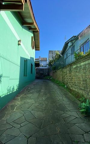 Casa à venda com 106m², 2 quartos e 3 vagasGaragem