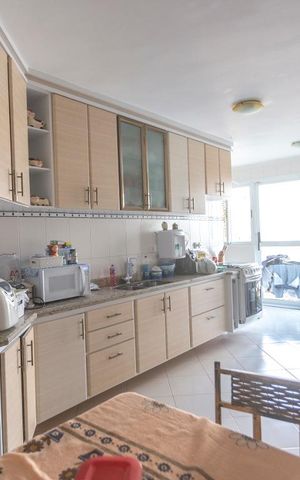 Apartamento à venda com 138m², 3 quartos e 6 vagasCozinha